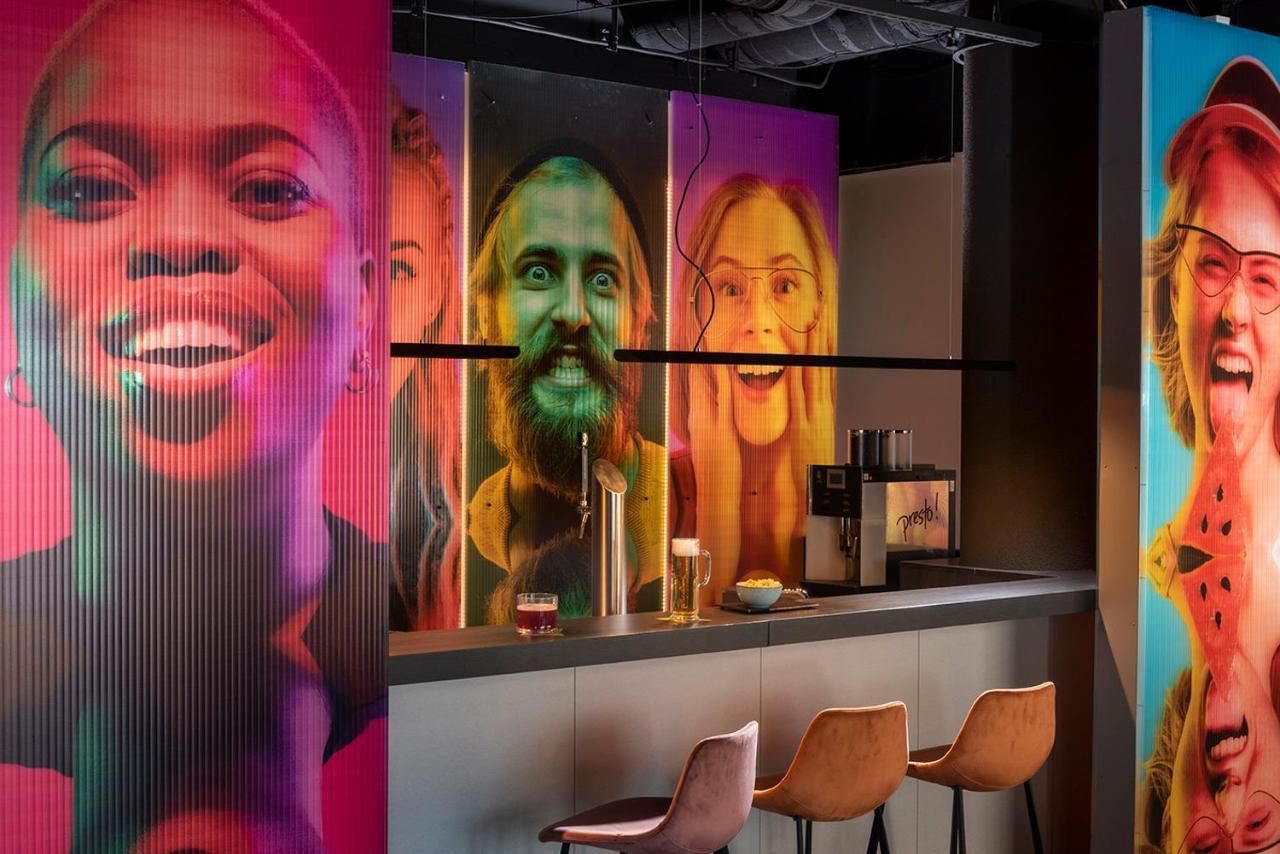 Ibis Styles Berlin Treptow Hotell Exteriör bild