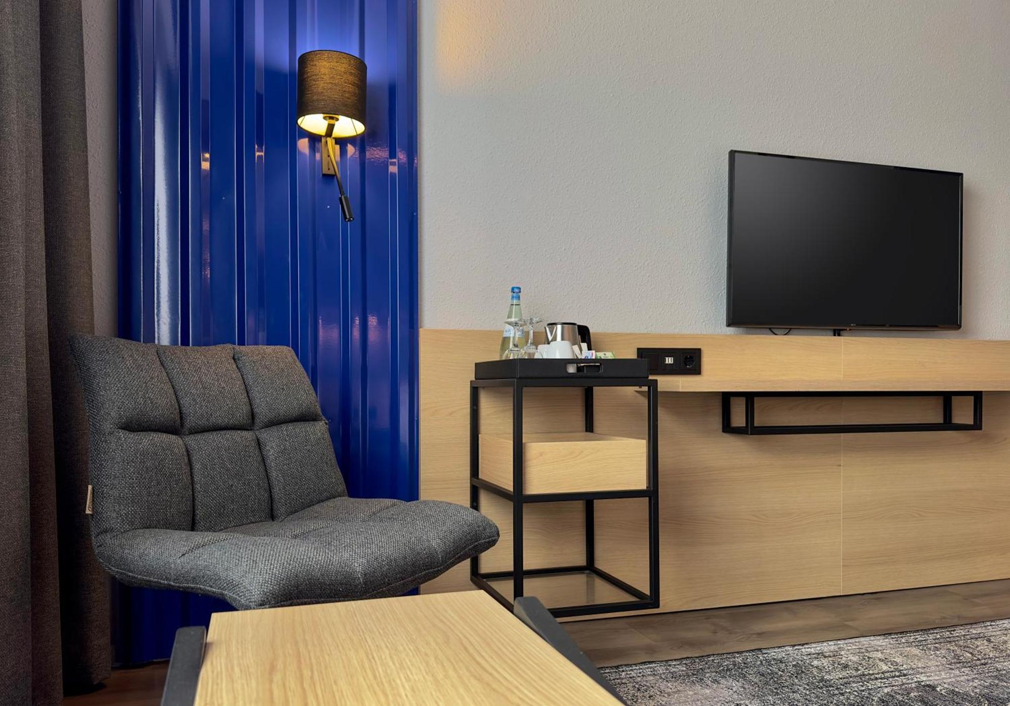 Ibis Styles Berlin Treptow Hotell Rum bild